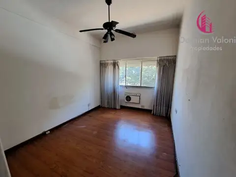 Depto Tipo Casa 3 ambientes con 2 baños