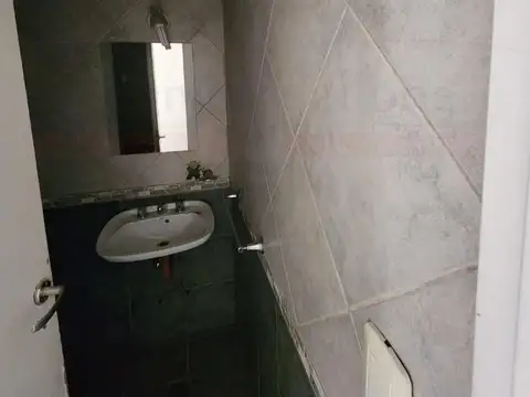 DEPARTAMENTO 3 AMB. EN BUEN ESTADO EN SAN JUSTO