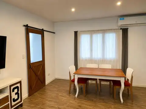 Depto Tipo Casa en Alquiler en Castelar Sur, $ 1.500.000