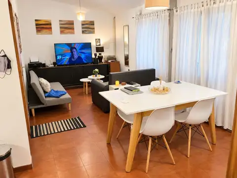 CASA EN VENTA MARQUEZ DE SOBREMONTE CON RENTA