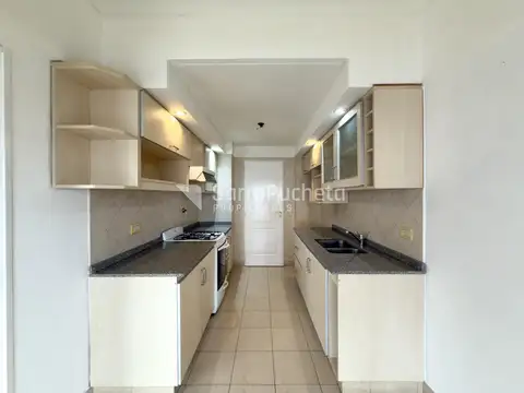 Departamento en Venta al Noreste