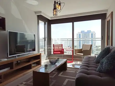 Departamento en Alquiler Temporal en Playa Brava, USD 4.000