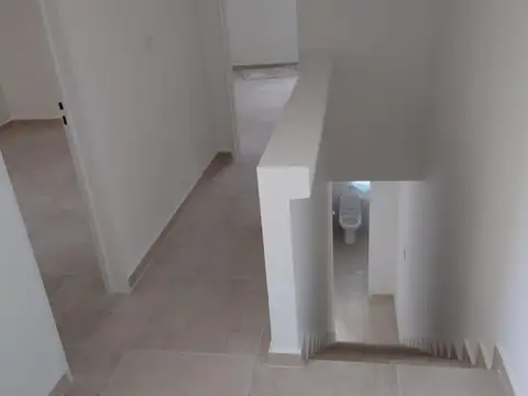 Casa 3 ambientes con 2 baños