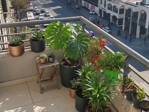 Venta MONO Flores CENTRO COMERCIAL AVELLANEDA