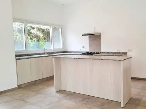 Casa en Alquiler A Estrenar