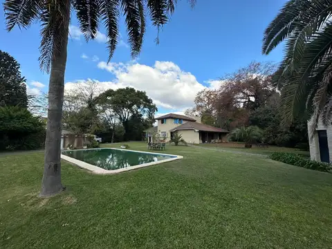 Casa en venta 5 ambientes Jose C Paz.