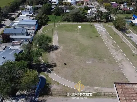 Av Lujan 700