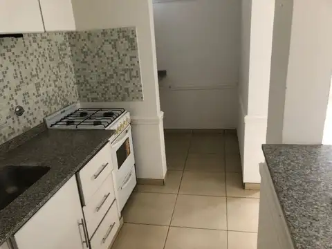 Departamento en Alquiler con 1 cocheras