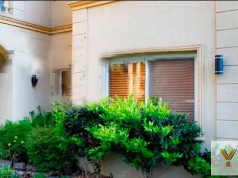 Casa en venta - 3 Dormitorios 3 Baños - 1.200Mts2 - La Soberna, General Rodríguez