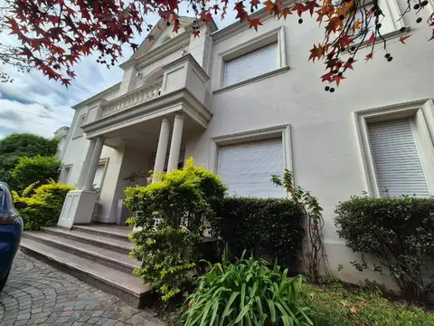 Casa en Venta de 5 dormitorios