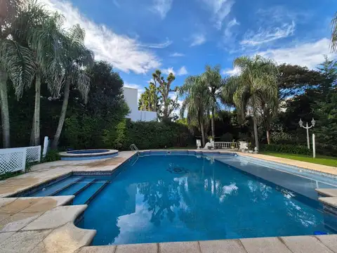 Casa en Venta al Este