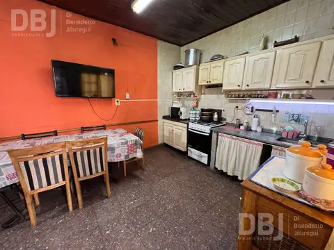 Depto Tipo Casa en Venta de 6 dormitorios