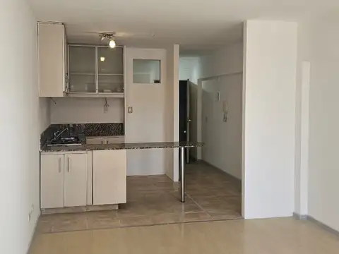 Departamento en Alquiler en Flores, $ 600.000