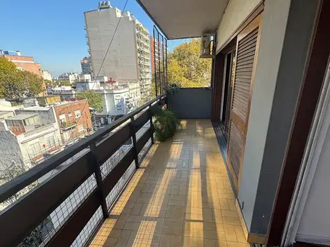 Av. Juan Bautista Alberdi 2400