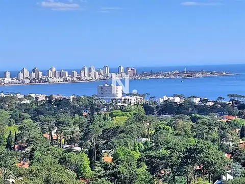 Departamento en Alquiler en Cantegril, USD 1.700