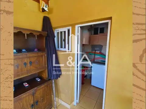 Casa 3 ambientes con 1 baño