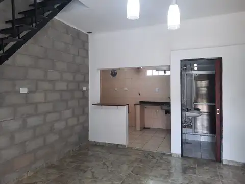 Departamento en alquiler 3 ambientes longchamps sin expensas
