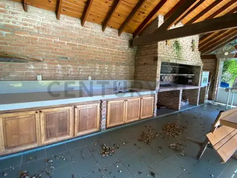 VENTA EN  EL  REMANSO EXALTACION DE LA CRUZ  CASA 3 AMB CON PISCINA