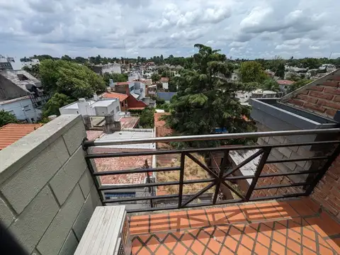 VENTA DUPLEX 4 AMBIENTES RAMOS MEJIA