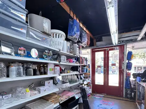 Local en Venta 30 años