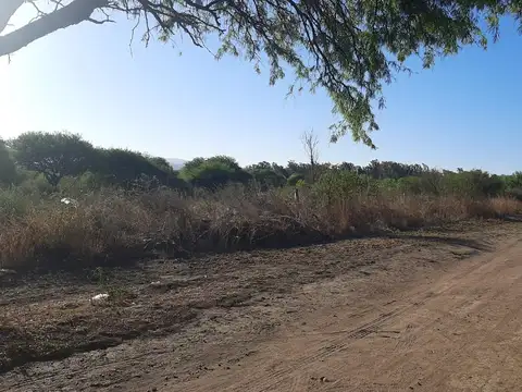 Lotes a la venta en Comuna de San Roque. (L179)