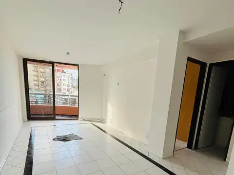 Departamento en Alquiler en Moron Sur, $ 500.000