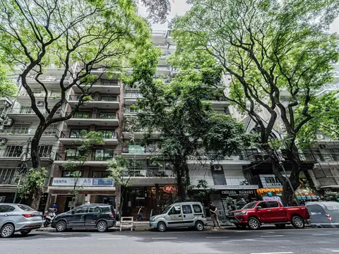 Avenida Coronel Diaz 1700, Piso 2