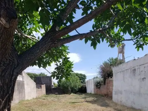 VENTA - Lote 470 m2 en San Lorenzo - Todos los servicios - Posibilidad de financiación.