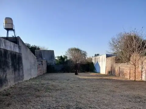 Terreno en Venta 10,90  mts Frente