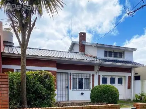 HERMOSA CASA -MAR DEL PLATA- (PUNTA MOGOTES)
