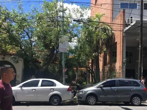 EXCELENTE PROPIEDAD PARA EMPRENDIMIENTO