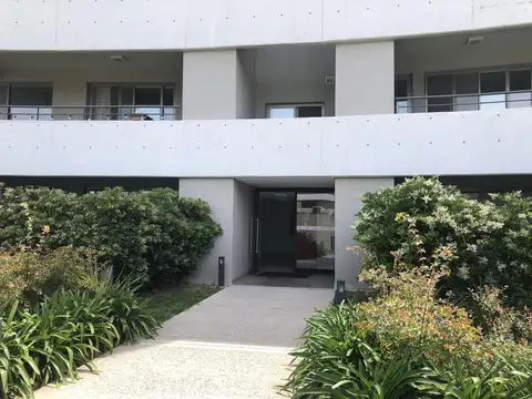 Departamento en Venta en Condominio Civis, USD 175.000