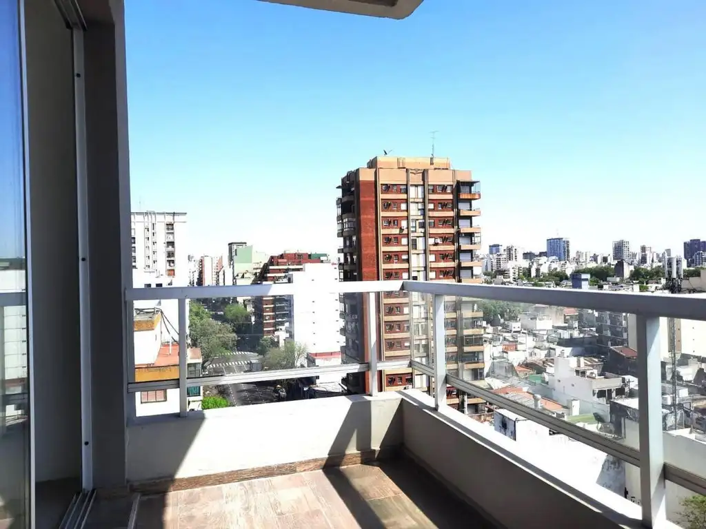 Av. Independencia 3886