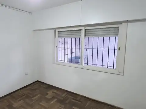 Depto Tipo Casa en Alquiler al Este