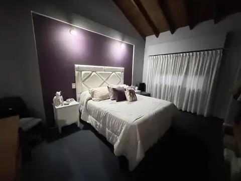 Casa en Venta en Berazategui, USD 180.000
