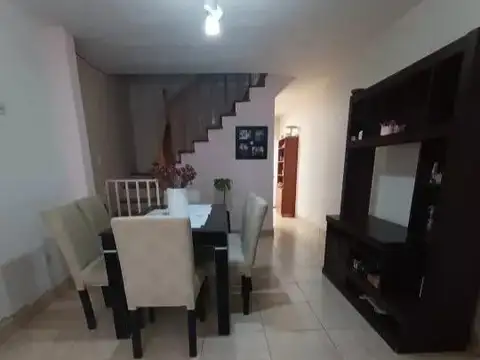 Callao 2547 e/ San Nicolás y Constitución