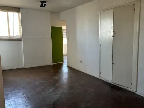 Av Alberdi 4100, Piso 6