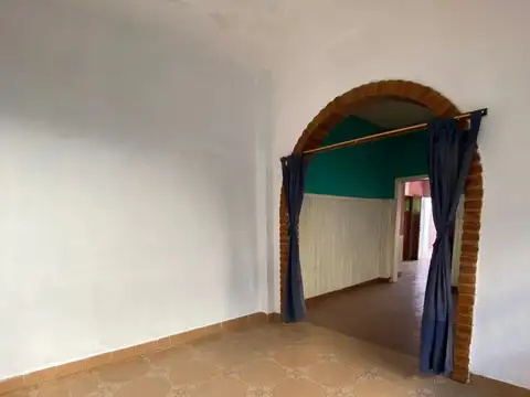 Depto Tipo Casa en Alquiler en Merlo, $ 490.000