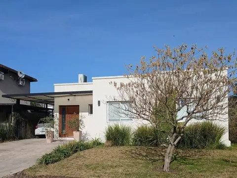Venta casa tipo 3 ambientes parque pileta Pilar