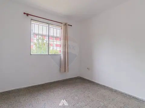 Departamento 4 ambientes con 1 baño