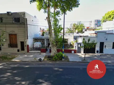 Casa venta Barrio Arroyito 3 Dormitorios patio jardin amplio luminoso