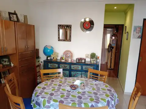 Depto Tipo Casa en Venta con 1 cocheras