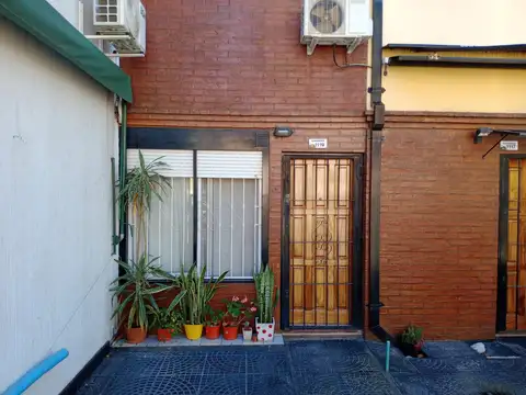 Echenagucía 1100, Piso PB