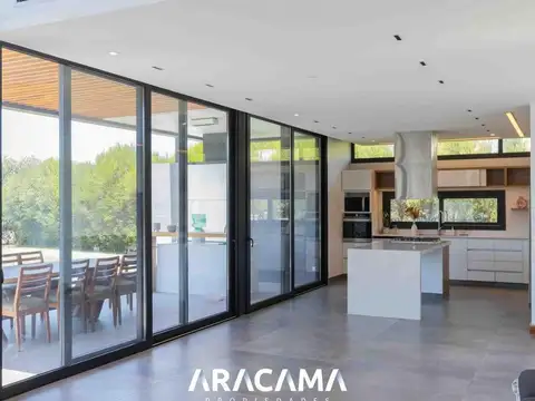 Casa en Venta 3 dormitorios en Terralagos