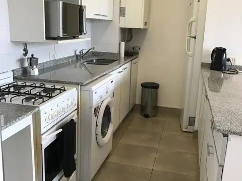 Departamento en Alquiler con 1 cocheras