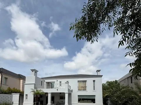 Casa en Venta en Septiembre, USD 490.000