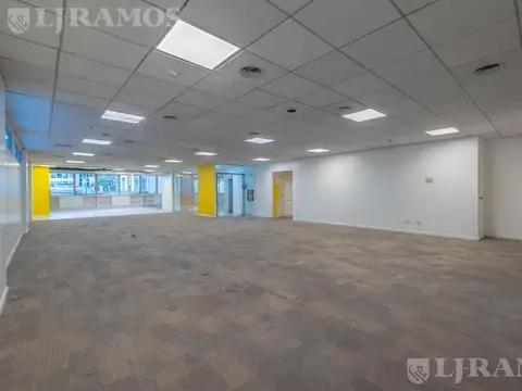 Oficina en alquiler de 580 m2 Microcentro