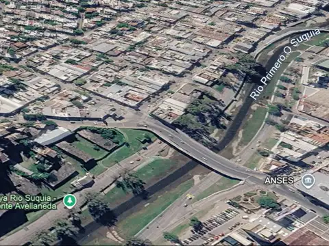VENTA DOS GALPONES EN BV CASTRO BARROS