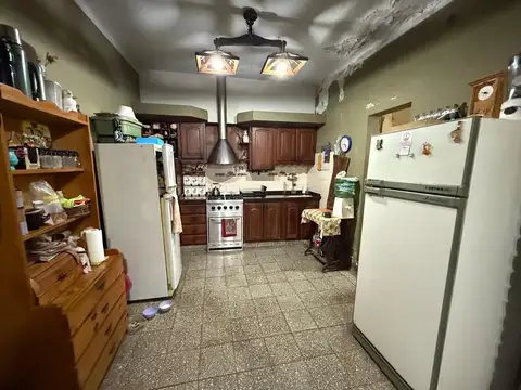 Depto Tipo Casa 3 ambientes con 2 baños