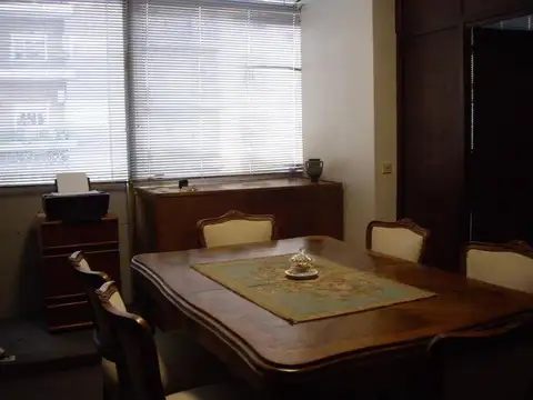 Oficina en Venta 20 años